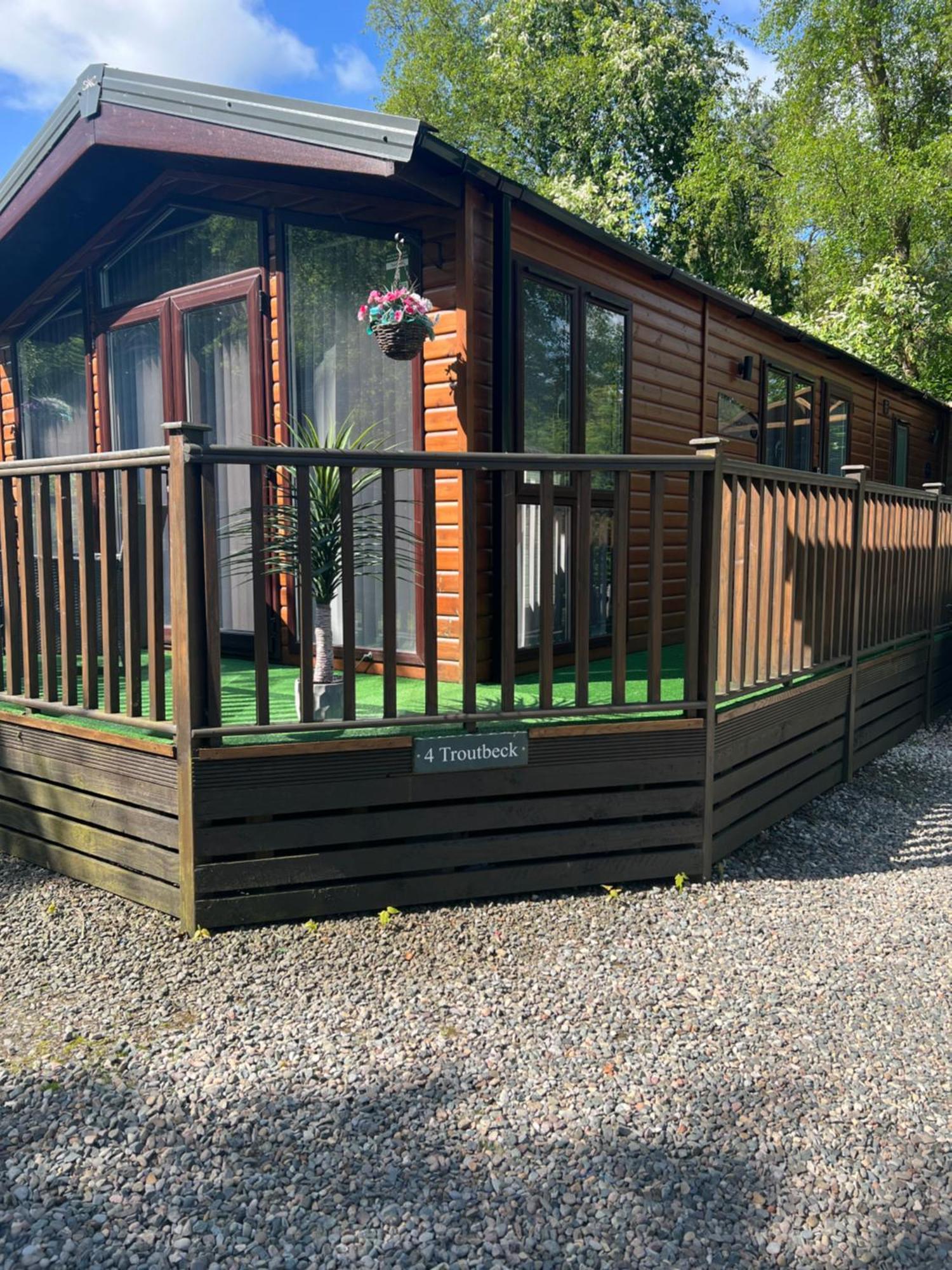 Troutbeck Hot Tub Lodge 4 Windermere Εξωτερικό φωτογραφία